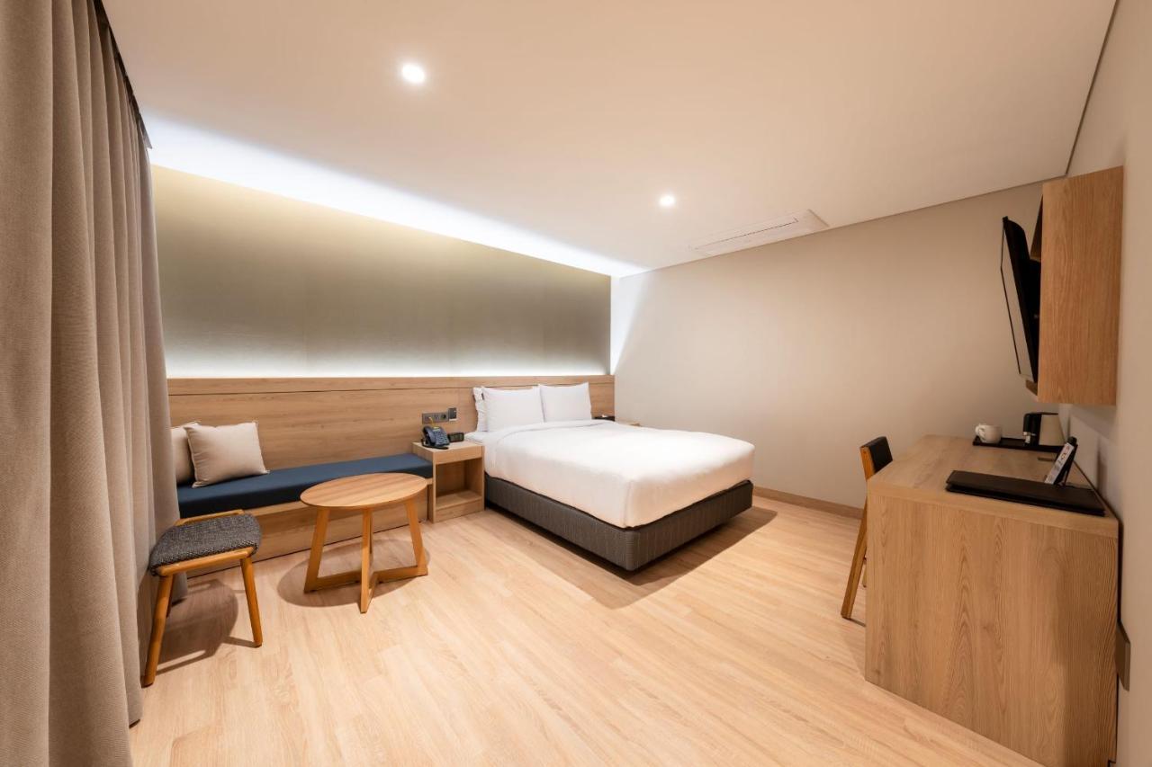 โฮเทล ฟอเรต์ เดอะ สปา Hotel ปูซาน ภายนอก รูปภาพ