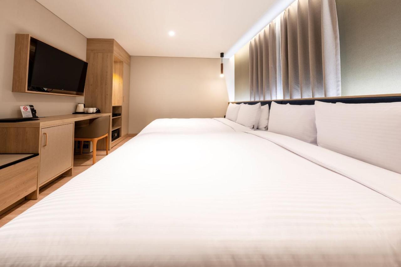 โฮเทล ฟอเรต์ เดอะ สปา Hotel ปูซาน ภายนอก รูปภาพ