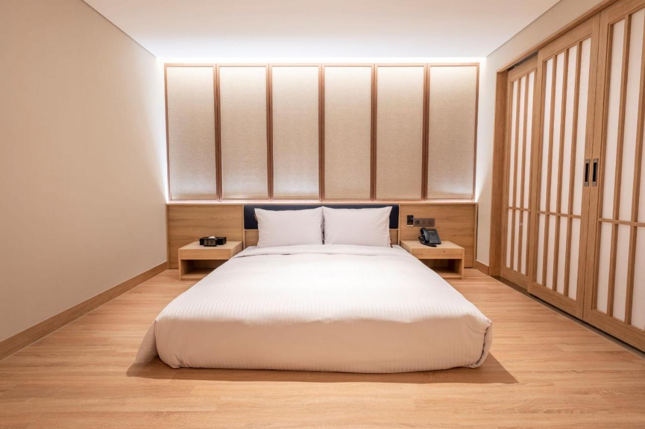 โฮเทล ฟอเรต์ เดอะ สปา Hotel ปูซาน ภายนอก รูปภาพ