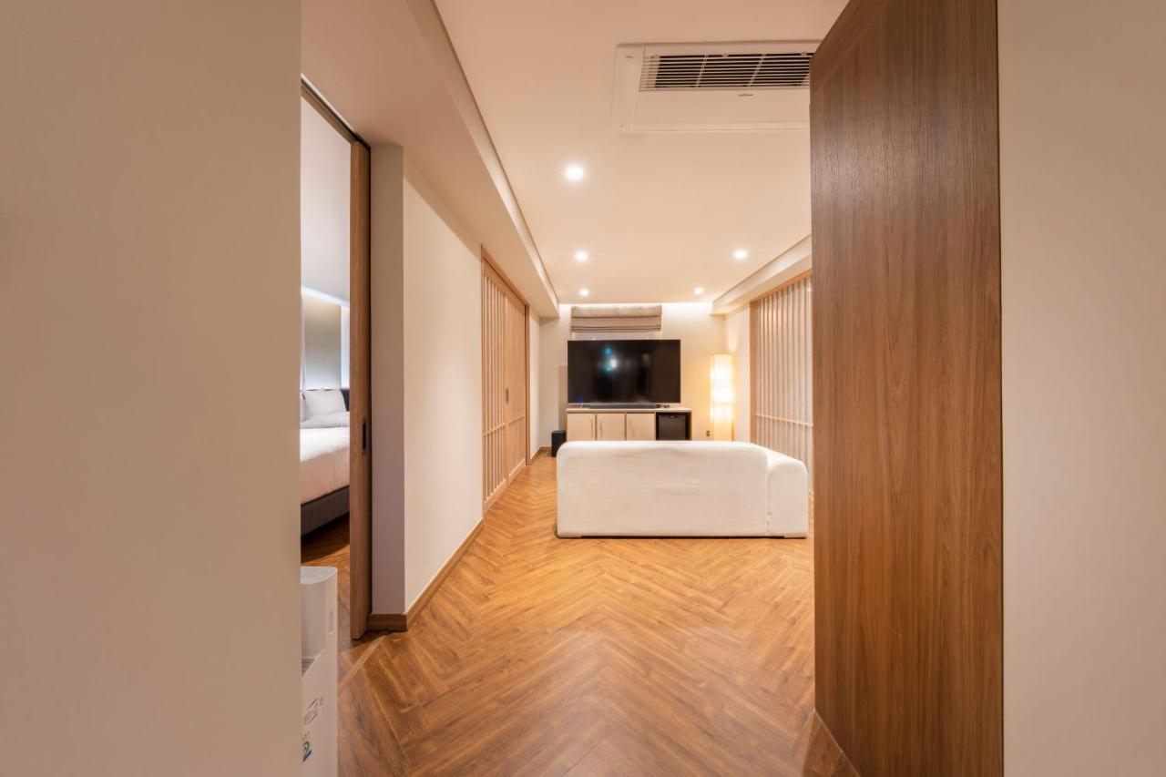 โฮเทล ฟอเรต์ เดอะ สปา Hotel ปูซาน ภายนอก รูปภาพ