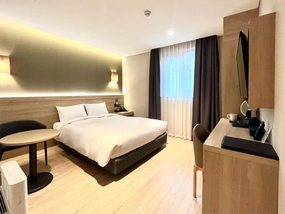 โฮเทล ฟอเรต์ เดอะ สปา Hotel ปูซาน ภายนอก รูปภาพ