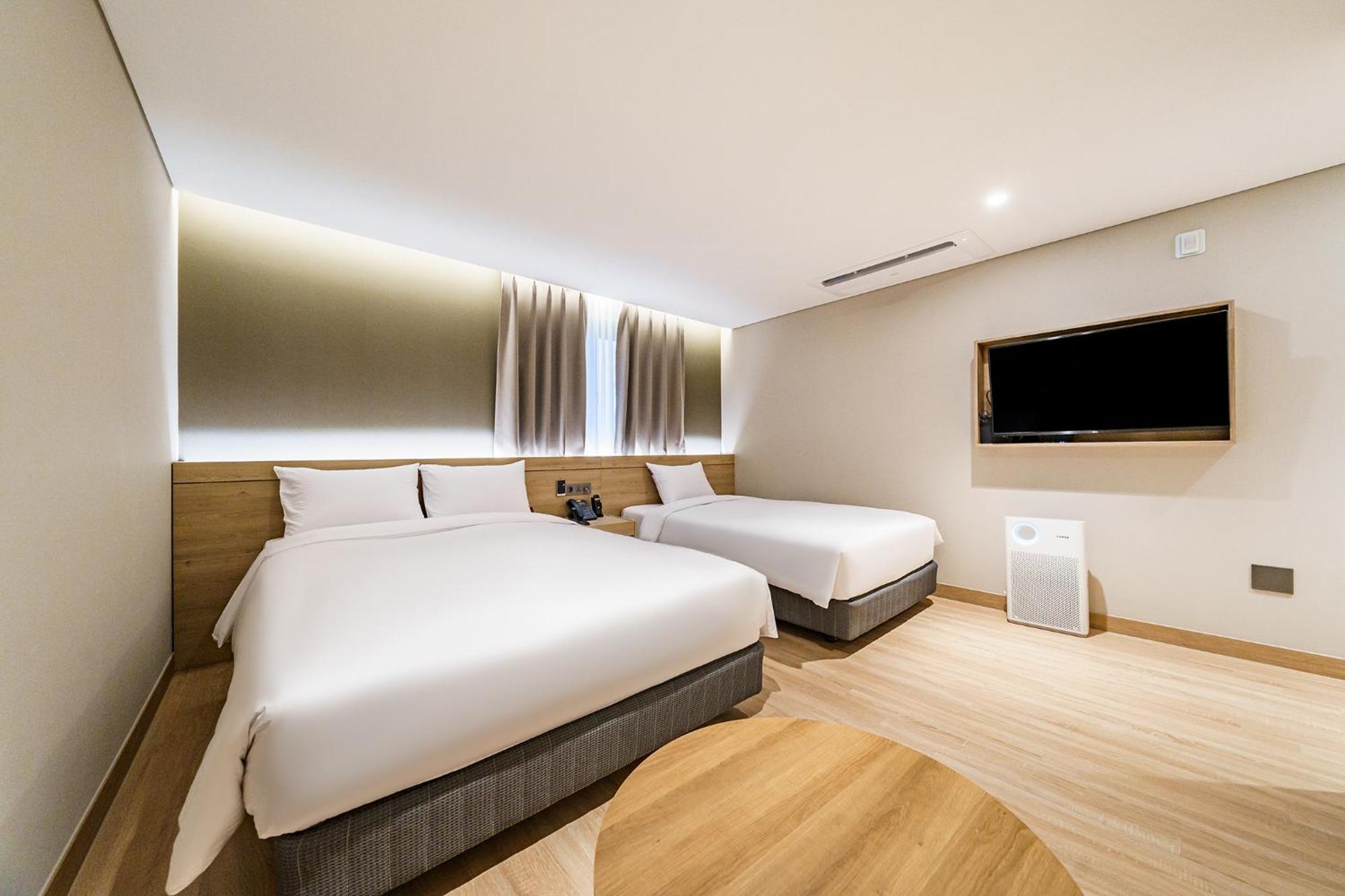 โฮเทล ฟอเรต์ เดอะ สปา Hotel ปูซาน ภายนอก รูปภาพ